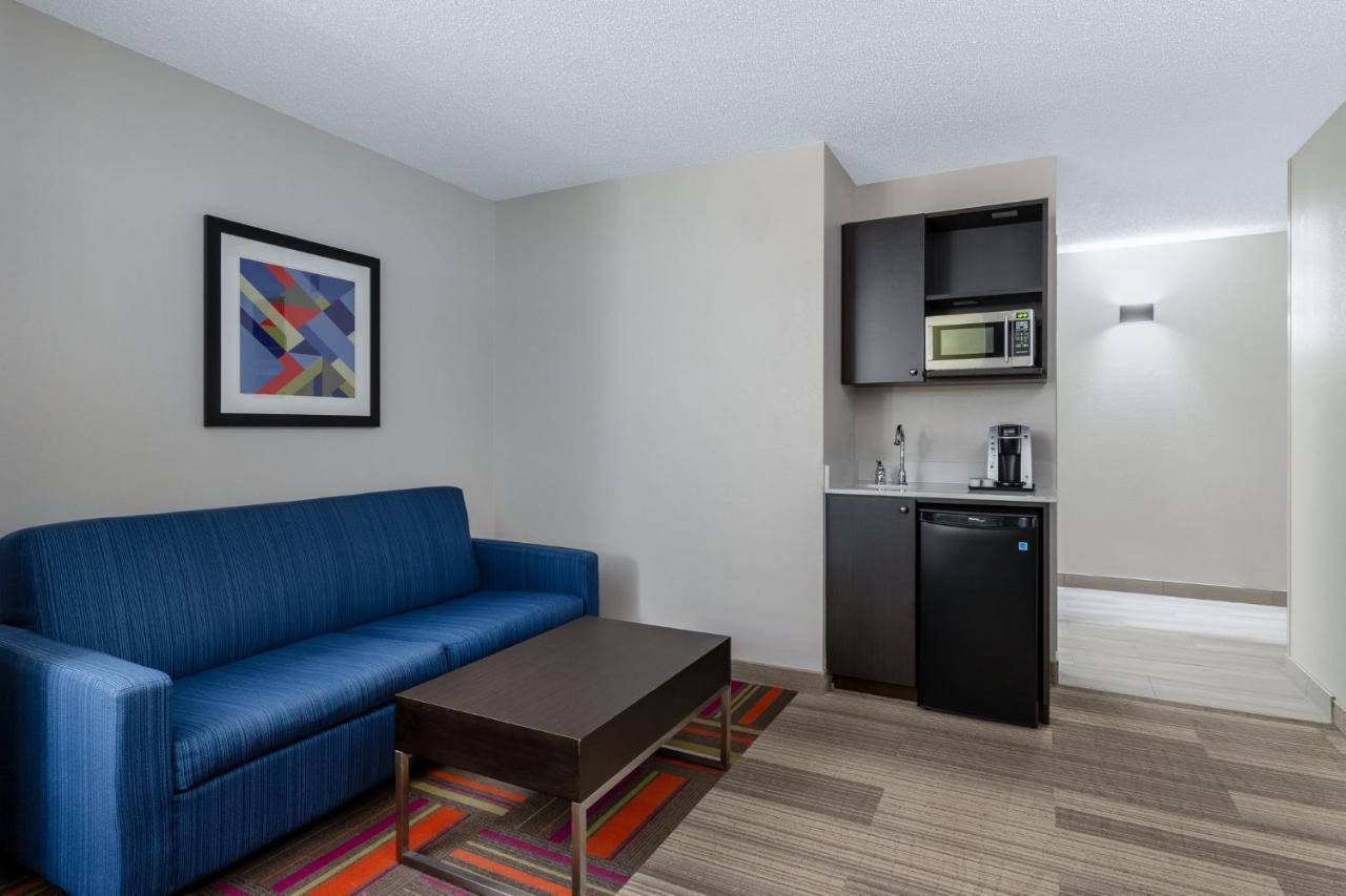 Holiday Inn Express Hotel & Suites-St. Paul By Ihg Vadnais Heights Exterior foto