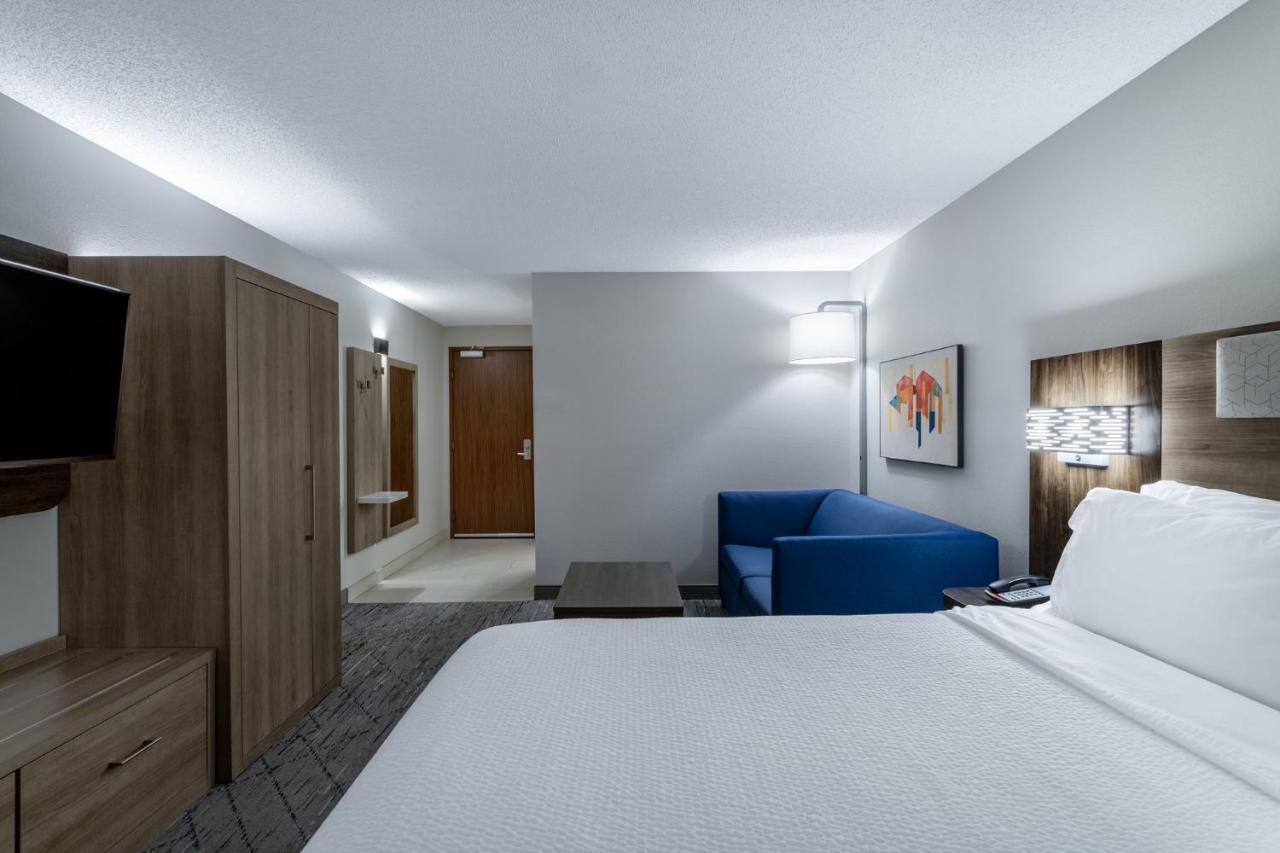 Holiday Inn Express Hotel & Suites-St. Paul By Ihg Vadnais Heights Exterior foto